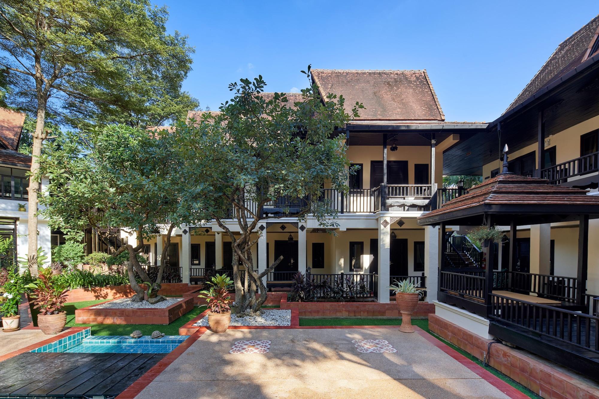 Floral Hotel Ayatana Chiang Mai Exterior foto